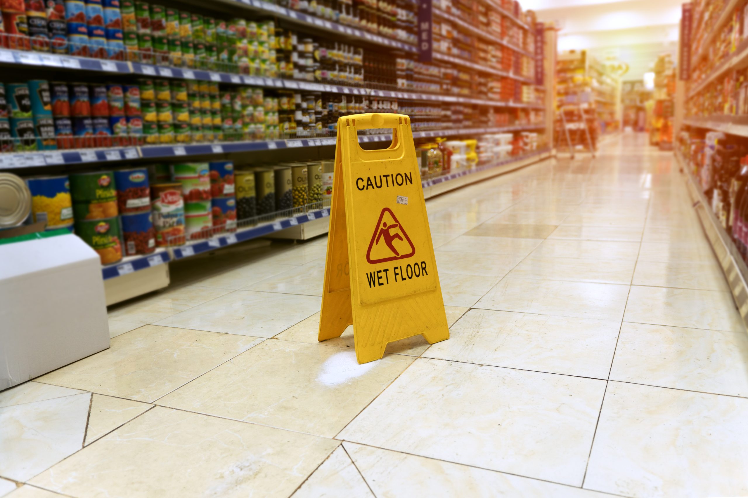 If You Slipped, Can You Sue? How Premises Liability Laws Work In Texas - Machi and Associates, P.C.